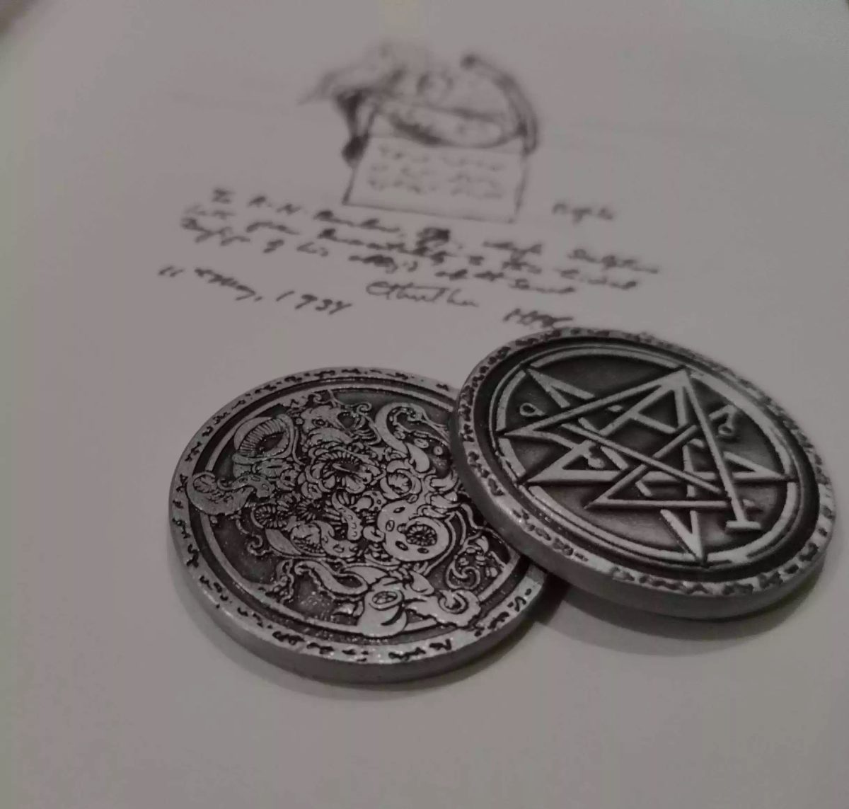 Yog-Sothoth, Nyarlathotep, and Yellow Sign Coins | Lovecraftian Art Collectible Set